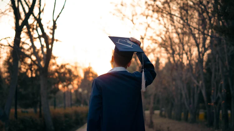 Hari Sarjana Nasional, Sarjana Didorong Berkontribusi Bangun Daerah