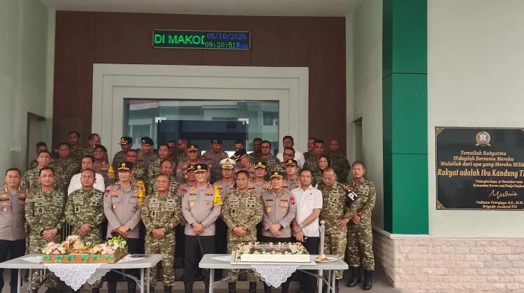 Kapolda Kalteng Ikut Merayakan HUT TNI di Kodam XXII/Tambun Bungai