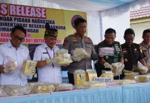 Polda Kalteng Ungkap Peredaran Narkotika Berupa Sabu dan Pil Ekstasi