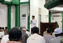 Bupati Barut Ajak Masyarakat Makmurkan Masjid
