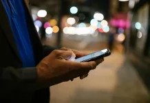 Perubahan Pola Interaksi Sosial di Era Modern