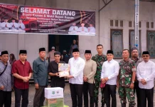 Wakil Bupati Kapuas Serahkan Bantuan Korban Kebakaran