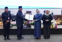 Lima Raperda Strategis, Bupati Shalahuddin Apresiasi Pandangan Fraksi DPRD