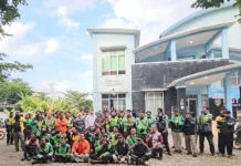 MES Kalteng Bagikan 300 Takjil Gratis untuk Ojek Online di Palangka Raya