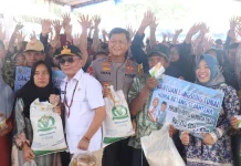 Kapolda Kalteng Apresiasi Bantuan Pangan Murah bagi Warga Kobar jelang Idul Fitri