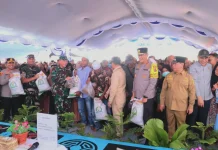 Forkopimda Kalteng Salurkan Bantuan Presiden RI untuk Warga Kotim