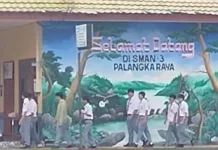 Hari Pertama Sekolah, Siswa Antusias usai Libur Lebaran
