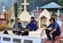 Menjelang Paskah, Pemkab Bartim Bersih Pemakaman