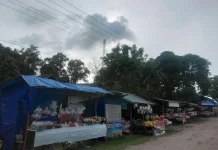Penjual Bunga: Paskah Kesempatan untuk Mencari Rezeki