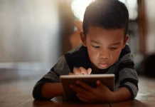 Penggunaan Gadget Berlebihan pada Anak Perlu Diwaspadai