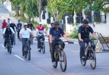 Gowes dan Senam Sehat, Semangat Kartini Warnai Pagi di Muara Teweh