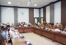 Pemprov Kalteng dan Pansus DPRD Perkuat Sinkronisasi Raperda Penanaman Modal
