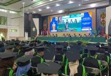 UIN Mewisuda 328 Mahasiswa, Rektor Tekankan Budaya Daerah