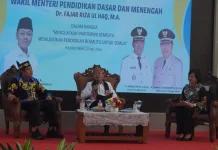 Kunjungi Pulang Pisau, Wamendikdasmen Dorong Revitalisasi Sekolah di Daerah 3T