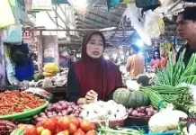 Pedagang Keluhkan Harga Bahan Pokok Tidak Stabil