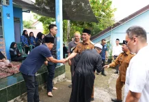 Bupati Shalahuddin Melayat Istri Mantan Pj Bupati Mura