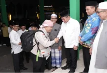 Bupati Kapuas Sambut Kepulangan Jamaah Haji Kloter 4 di Asrama Haji Banjarbaru
