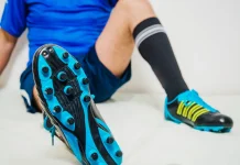 Mengenal Sepatu Sepak Bola dan Fungsinya di Lapangan