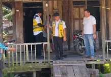 DPUPR Kobar Salurkan Bantuan Tangki Septik untuk Warga Kumpai Batu Bawah