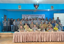 Perkuat Kamtibmas, Satpol PP Kobar Latih Anggota Satlinmas se-Arut Selatan
