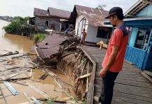 Abrasi di Tepian Sungai Kahayan, Dua Rumah dan Jembatan Ambruk