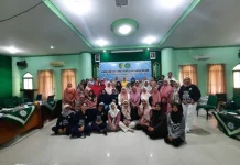 GOW dan Sekolah Lansia Mentari Aisyiyah Gelar Edukasi Pengelolaan Sampah
