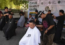 Jasa Potong Rambut Ikut Berpartisipasi dalam HUT Kota Palangka Raya