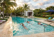 5 Tips Berenang untuk Pemula agar Aman