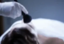 Kisah Mulia Perias Jenazah Lokal