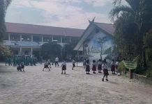 Sekolah di Palangka Raya Perketat Penggunaan Masker Antisipasi Dampak Kabut Asap