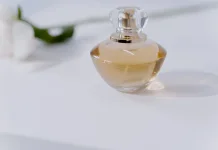 Mengapa Aroma Parfum Bisa Berubah setelah Beberapa Jam