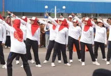 Lomba Gerak Jalan Barito Utara Momentum Semangat Persatuan