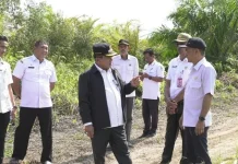 Bupati Kapuas Tinjau Rekonstruksi Jalan Sei Asam, Batengkong, Handel Melati