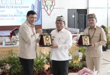 Pemkab Kapuas Terima Kunjungan Menko Polkam RI