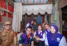 Ketua Tim Pembina Posyandu Kapuas Tinjau Implementasi Posyandu 6