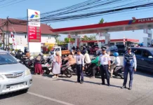 Dishub Kobar Lakukan Penjagaan di SPBU untuk Kelancaran Distribusi Pertalite