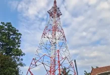 Geger, IRT Panjat Tower TVRI di Sampit