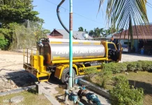Terdampak Kekeringan, Dinas PUPR Kobar Salurkan Air Bersih ke Warga Desa Natai Baru