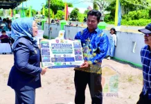Tingkatkan Sanitasi Warga, Pemkab Kobar Salurkan Bantuan Tangki Septik