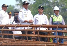 Pemkab Barut Pastikan Pembangunan Infrastruktur Strategis Berjalan