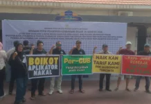 Komunitas Angkutan Sewa Khusus Desak Revisi Tarif