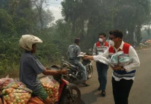 Kualitas Udara Tidak Sehat, Pertamina Bagikan Ribuan Masker