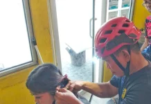 Warga Pangkalan Bun Minta Tolong Damkar Lepas Anting Macet, Selesai dalam 10 Menit