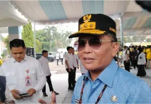 Gubernur Kalteng Bagikan Sembako Kepada 3.500 Mahasiswa Terdampak Karhutla