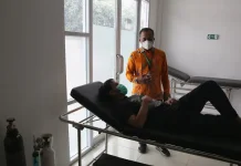 Pasien ISPA Terus Bertambah, Puskesmas Menteng Siagakan Ruang Oksigen 24 Jam