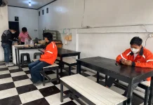Kabut Asap Ganggu Aktivitas Pengemudi Ojol dan Pelaku Usaha