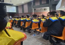 Cek Dulu Barang Bawaan saat Hari Wisuda