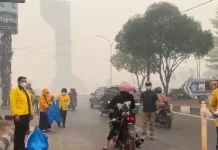 Alumni UI di Kalteng Bagikan Masker KN95 untuk Warga Palangka Raya