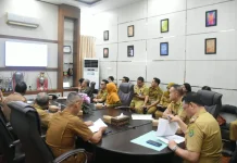 Sekda Kapuas Pimpin Rapat Evaluasi Relokasi Pasar Ikan Grosir