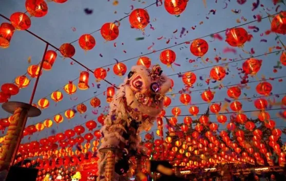 Tradisi Imlek dan Simbol Keberuntungan